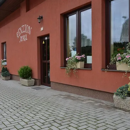 本森奥拉酒店 3* Dvůr Králové nad Labem